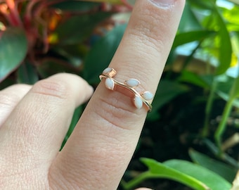 Breastmilk ring, ivy ring, DNA jewelry, cremation jewelry