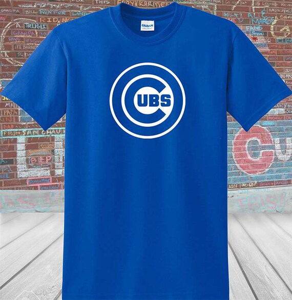 white cubs shirt