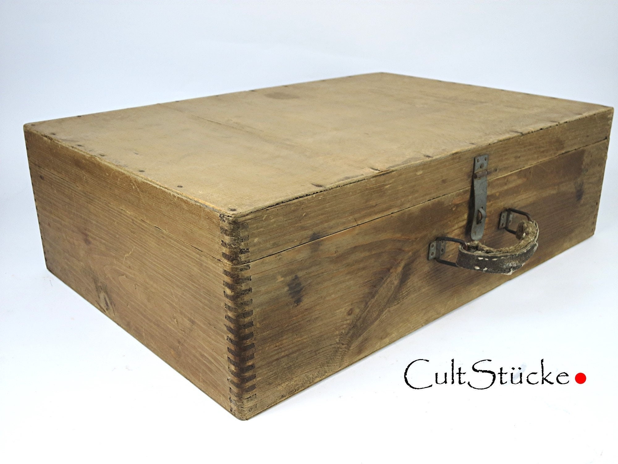 Antiker Holzkoffer Oldtimer Kofferraum mit ungewöhnlicher seitlicher  Öffnung 1930er Jahre - .de