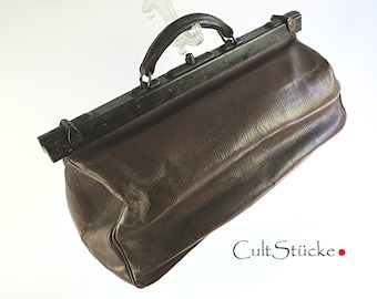 Antique doctor's bag, doctor's case, robust leather, wonderful patina, prop, brocante, nostalgic decoration
