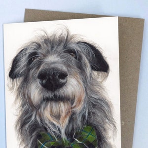 Finn (Carte de vœux) | Carte de vœux écossaise Deerhound | Art du cerf | Deerhounds écossais | Tartan vert chasseur