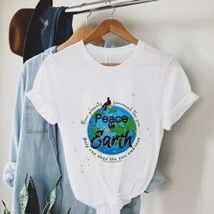 Earth Series - Peace On Earth, Black Script, DMB T Shirt, Retro Dave Matthews Tee, Dave Matthews Fan Gift, DMB Fan Graphic Tee, DMB Fan Gift