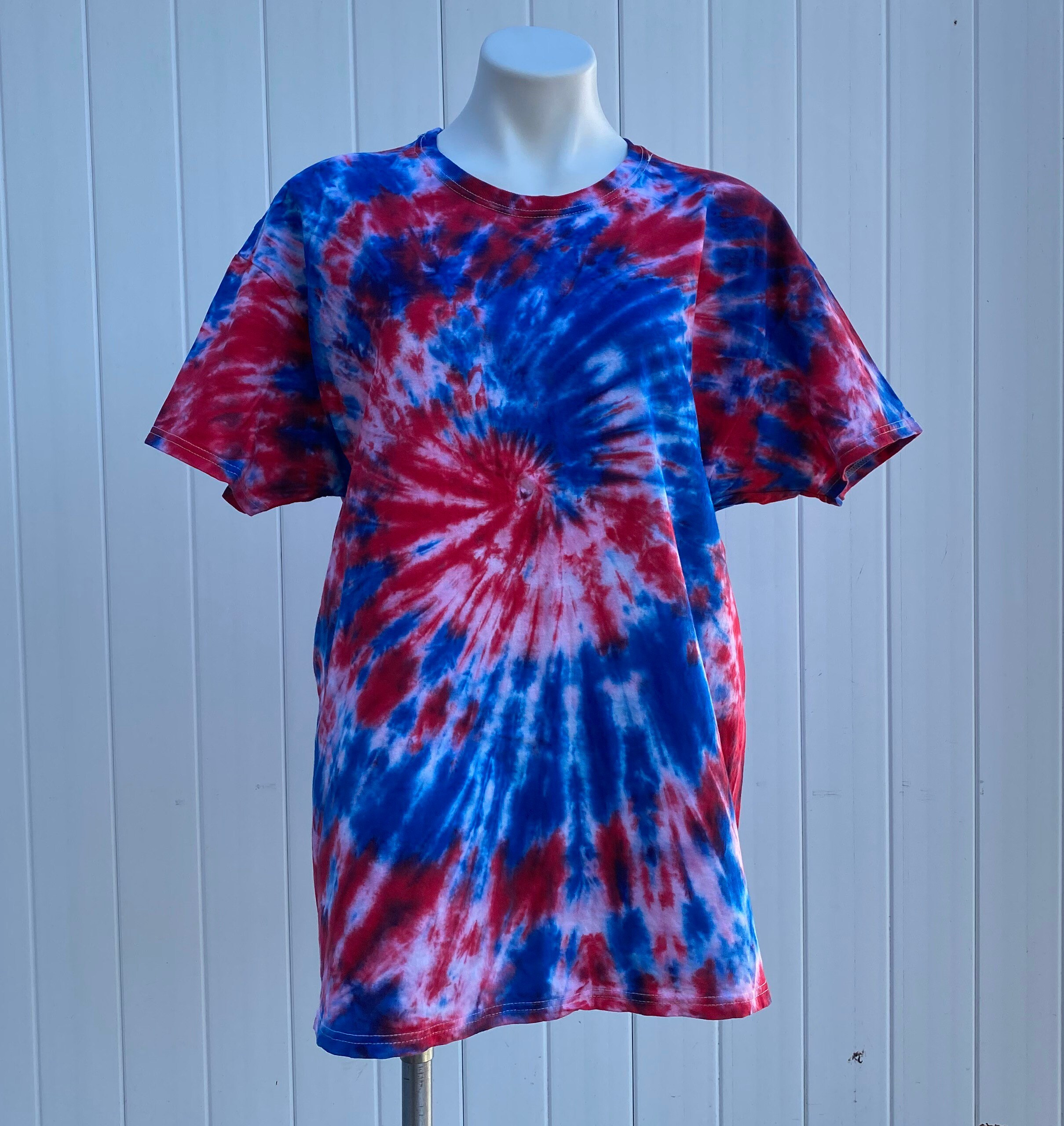 Spiral Red White Blue Tie Dye T Shirt XL | Etsy