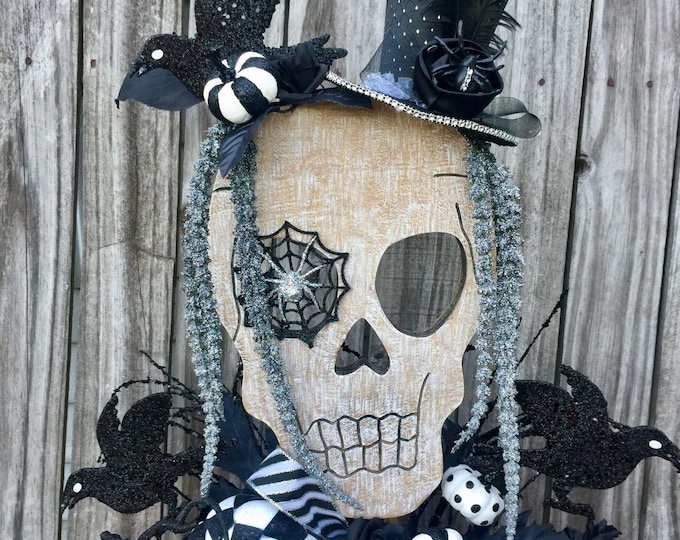 Halloween Skeleton Centerpiece, Skull Centerpiece, Halloween Centerpiece, Halloween Table Decor