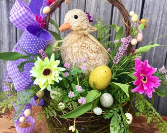 Spring Centerpiece, Easter basket Centerpiece, Centerpiece with Duck, Spring Floral Arrangement