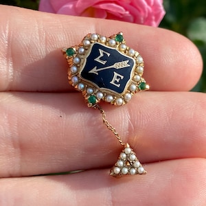 Antique 10K Yellow Gold Emerald Seed Pearl & Black Enamel with Sigma Epsilon Delta Chapter Greek Engraved Pin and Safety Guard PinPin