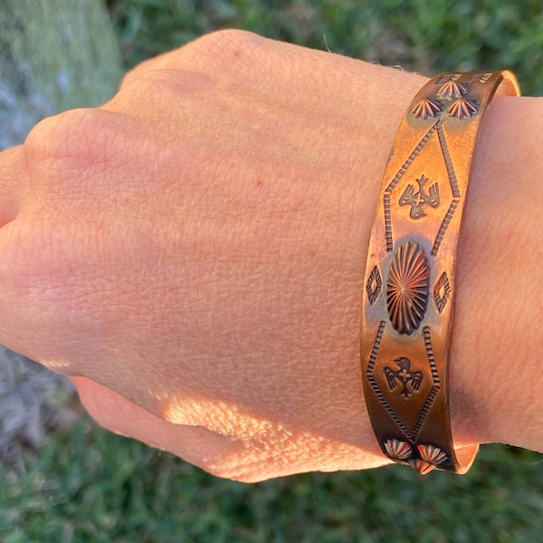 Vintage Hand Stamped Copper Cuff Native American Thunderbird Snake Arrow Concho Bracelet Size Sm/M