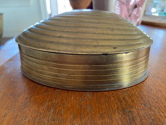 Vintage Large Solid Brass Clam Shell with Hinged … - image 8