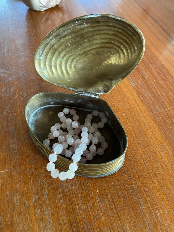 Vintage Large Solid Brass Clam Shell with Hinged … - image 2