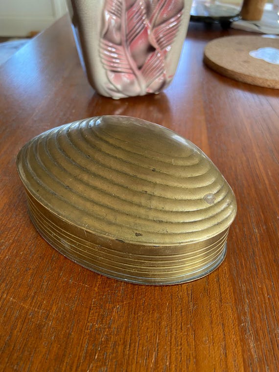 Vintage Large Solid Brass Clam Shell with Hinged … - image 1