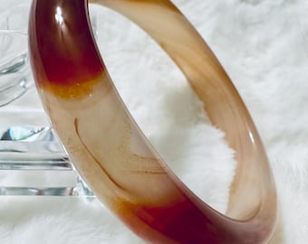 Red and White Lace Agate Bangle Bracelet (60mm)