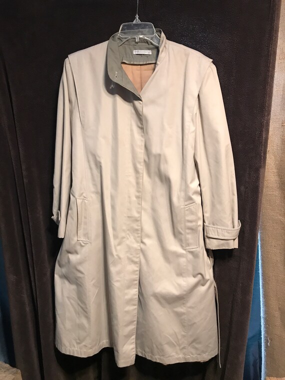 Forecaster international vintage trenchcoat size 13/1… - Gem Forecaster international vintage trenchcoat size 13/1… - Gem