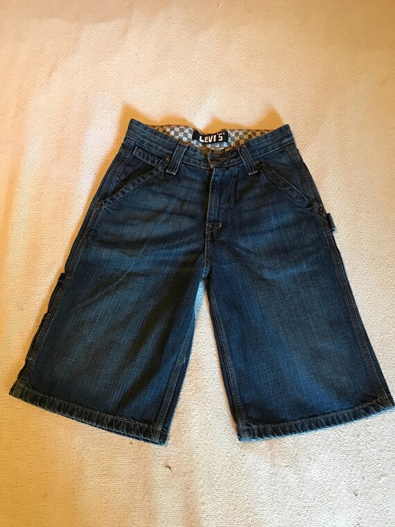 Levis vintage boys shorts size 12 r 26