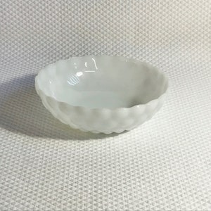 Vintage Anchor Hocking milk glass depression glass bubble bowl