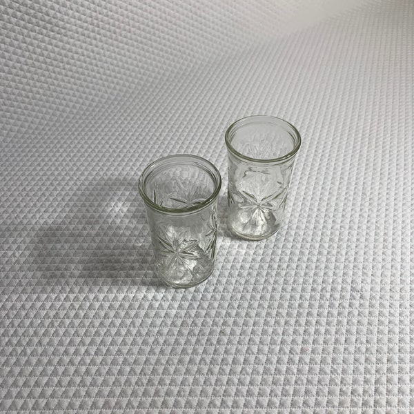 Set of 2 Vintage Mid Century Modern Atomic Starburst Jelly Jar Juice Glasses made by Anchor Hocking.