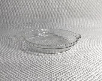 Pyrex 229, 10 INCH, Trademark Pyrex, Made in USA D-17