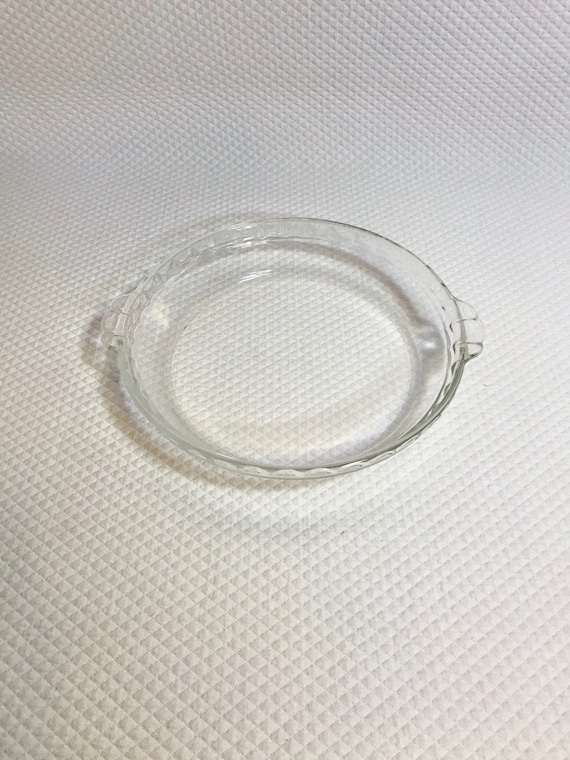 Vintage Pyrex 229 1/2