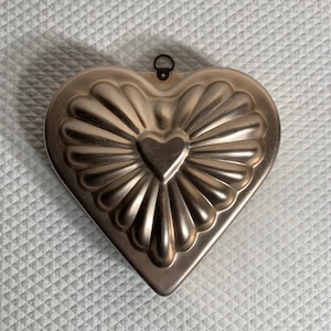 Vintage Heart Shaped Jello Mold