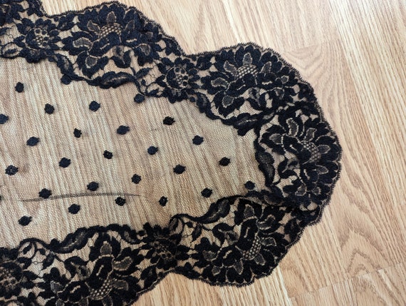 Vintage Black Chapel Veil/Mantilla--Dotted--Oblong - image 3