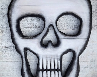 Skull door hanger, Halloween door hanger, Halloween door sign, Wood halloween door hanger, wood pallet skull, pallet skull