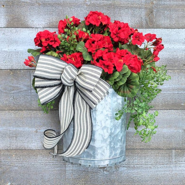 Summer Geranium Door Wreath, Red Geranium Door Hanger, Geranium Wreath, Bucket Wreath, Basket Door Hanger, Red Summer Wreath for Front Door