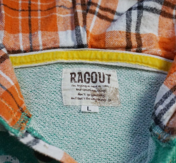 RAGOUT Patched and Printed Beach Vibes Hoodie - image 4