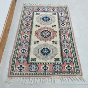 2&#39;7x4&#39;3 ft, VINTAGE TURKISH RUG, Bohemian Decor, Oushak Wool Rug, Vintage Rug, Decor, Bedroom rug, Kitchen Rug, 3x4 Small Rug, Special Motif