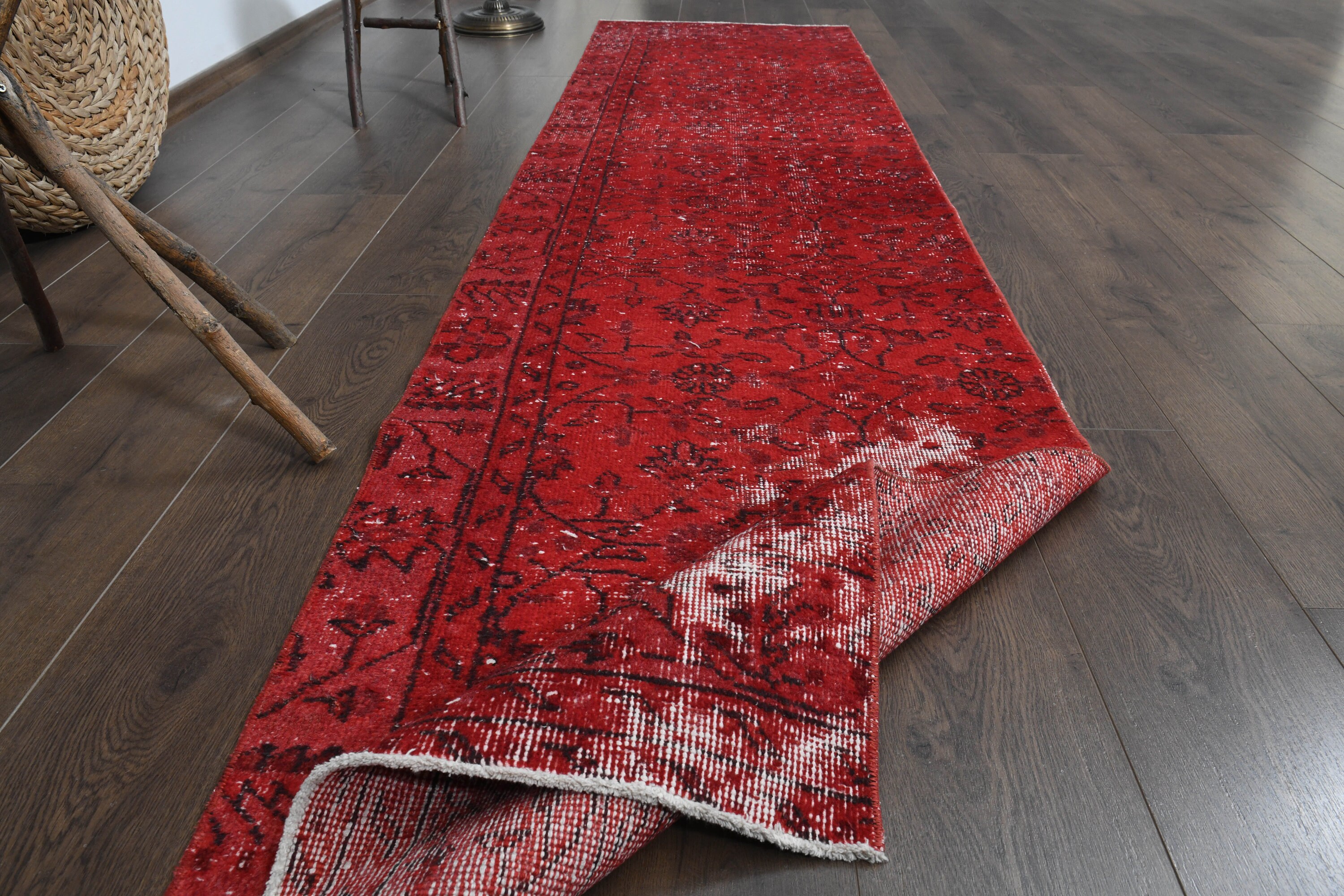 2'3x9'4フィート、レッドトルコ製ランナー、ウールラグ