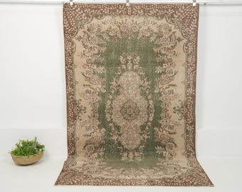 5x9 Vintage Rug - Green, Beige, Brown- Turkish, Oriental - Wool, Cotton - Ideal for Bedroom - Medallion - Natural Fiber - 1970s -5'3" x 8'9"