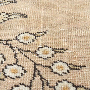 Großer Vintage Handgeknüpfter Wollteppich im Persischen Stil Bild 3