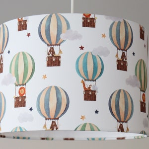 Lampshade children's room with hot air balloons and animals