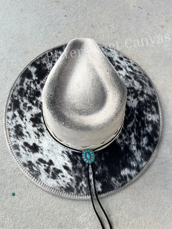 Distressed Ivory Peppered Cow Hide Burned Cowboy Hat Cowboy  display picture 1