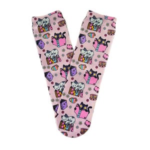 Katzen & Kaffeebuch-Socken, passende Gruppe Idee, Familienfotos, Kinder- bis Erwachsenengrößen, Geburtstagsgeschenkidee, Geschenk für Lehrerin, Bibliothekarin