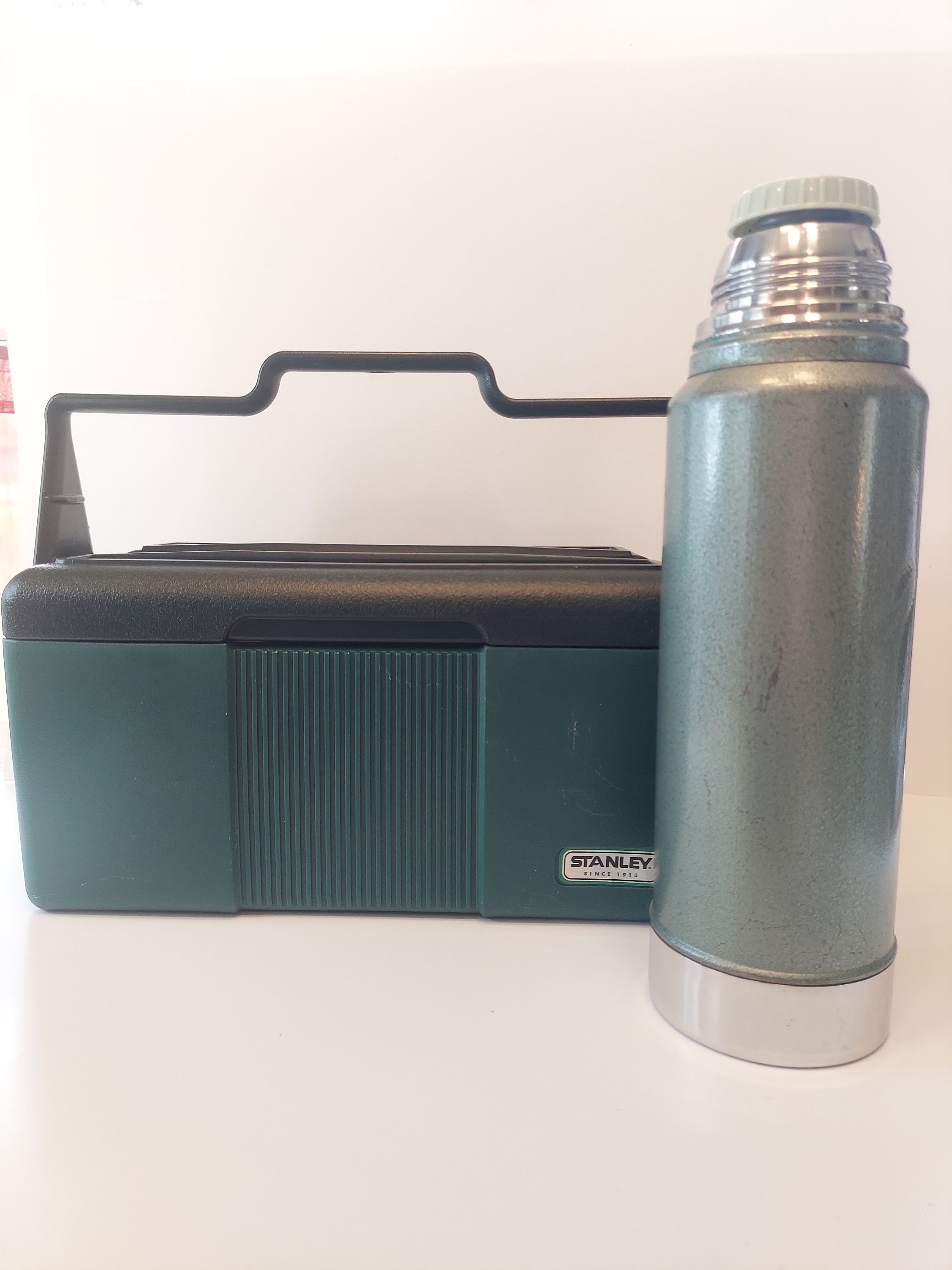 Vintage Stanley Aladdin Green Insulated Lunch Box Cooler WITH THERMOS--Very  Nice