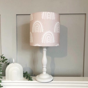 LAMPSHADE - Paralume a pois rosa arcobaleno a soffitto per la cameretta dei bambini - Paralume per la camera dei bambini - Paralume rotondo personalizzato, arredamento dal design personalizzato