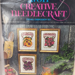 Vintage 1975 Avon Creative Needlecraft Primer Premio en la Feria del Condado Fotos Crewel Embroidery Kit