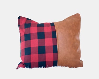 Red and Black Grid Pillow Cover