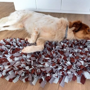 Jouet pour chien XXL, tapis à renifler, marron, gris, blanc, couleurs et tailles au choix image 1