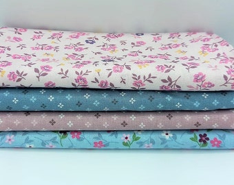 4er Set Stoffpaket pastell rosa blau Blumen Ranken floral Baumwollstoffe Fatquarter Baumwolle verschiedene Größen und Muster