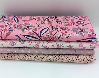 4er Set Stoffpaket pastell rosa zart Blumen Punkte Ranken floral Baumwollstoffe Fatquarter Baumwolle verschiedene Größen und Muster