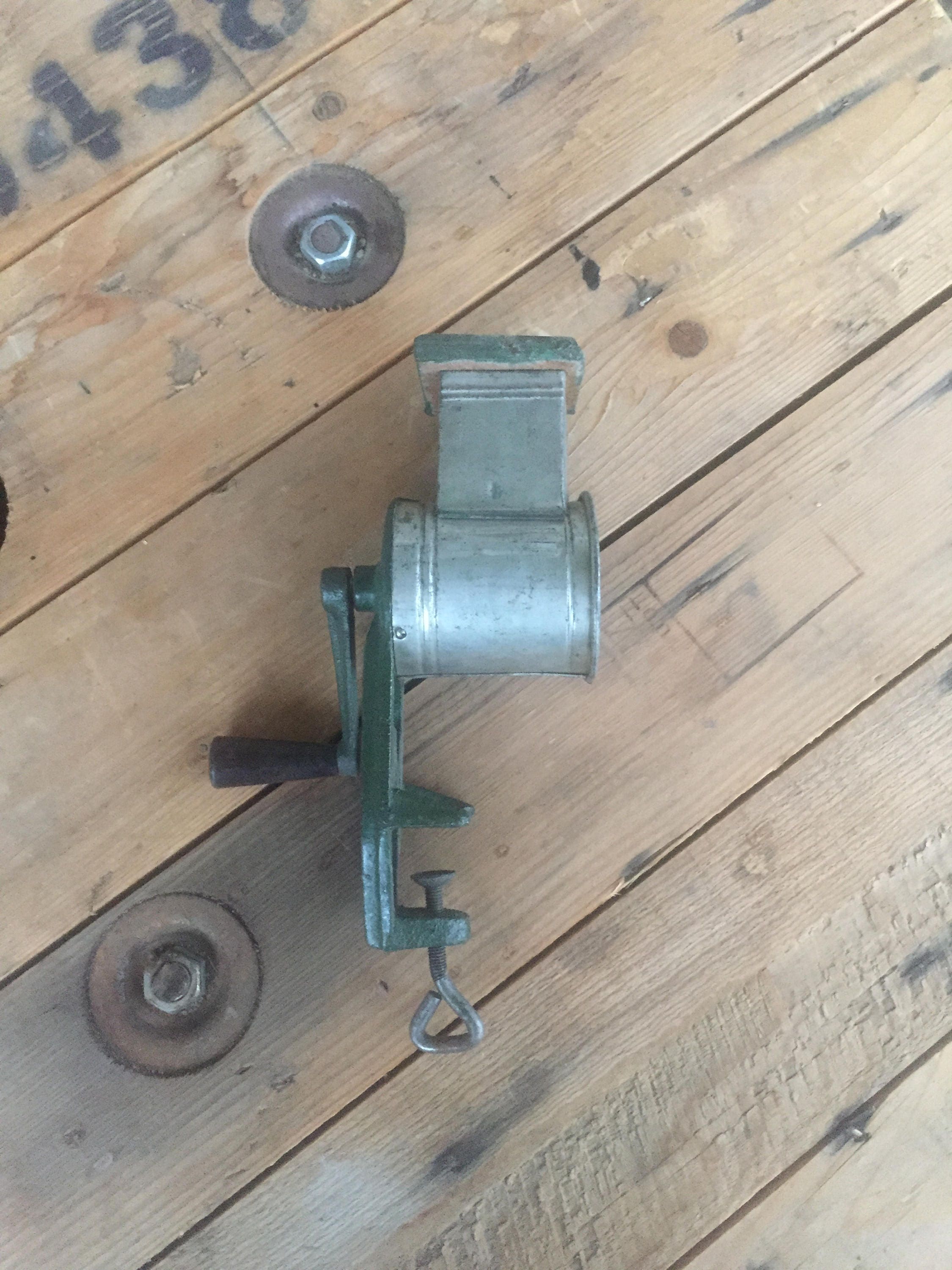 Vintage Nuts Grinder Metal Grinder Nuts Grinder Vintage Etsy