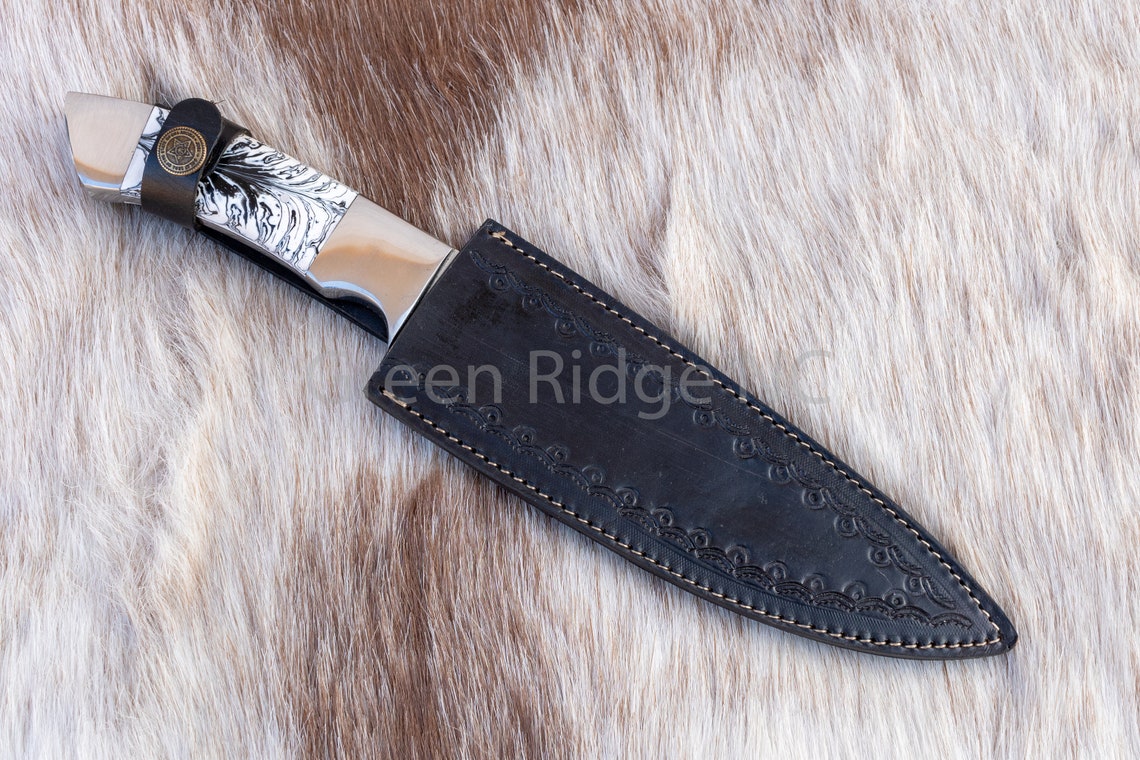 Scout Carry Knife in D2 Steel With Epoxy Handle Best for Etsy