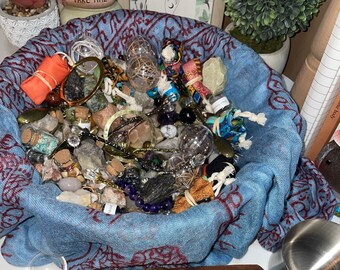 AMAZING Confetti Scoop - Witches Brew - Witchy Dip - Mystery Crystal Scoop - Crystal Confetti - Surprise Crystals - Lucky Scoop
