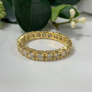 18k Yellow Gold Diamond Eternity Ring