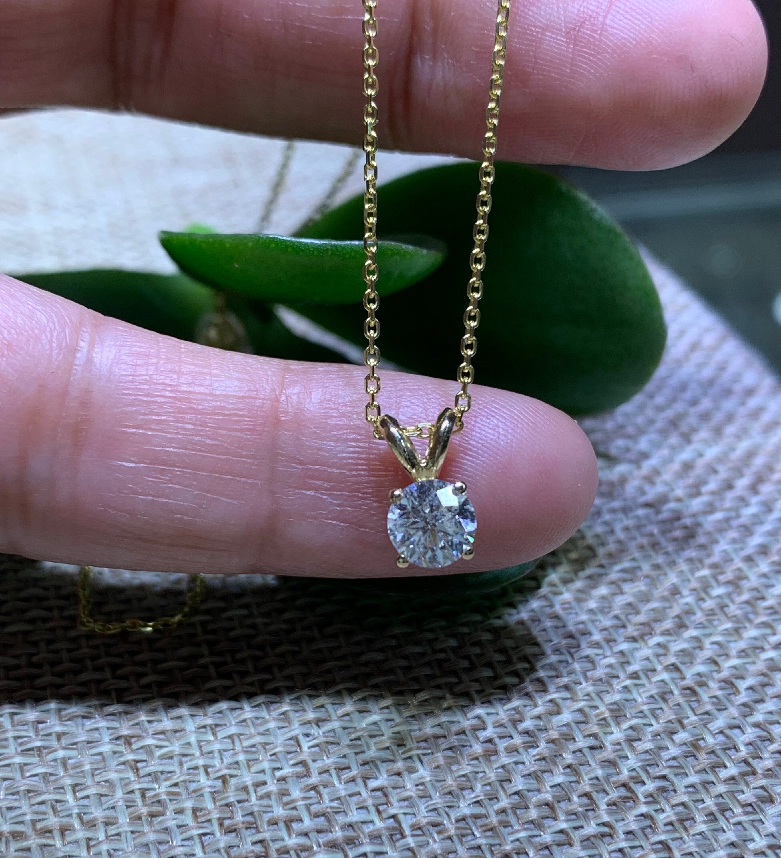 Chain Necklace Diamond Pendant JEWEL WORLD Silver-Plated