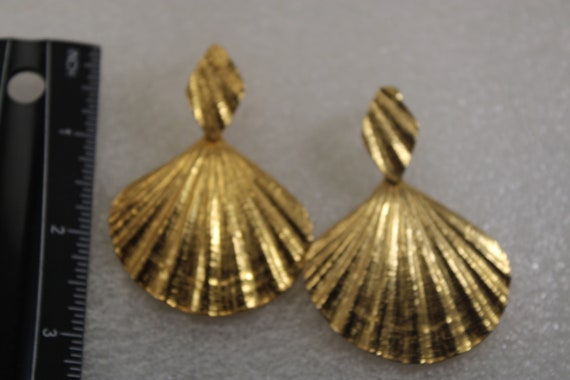 Scallop Earrings Huge Dangles Vintage - image 8