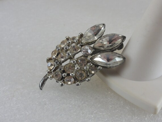 Pot Metal Diamante Brooch Rhodium Plate - image 3