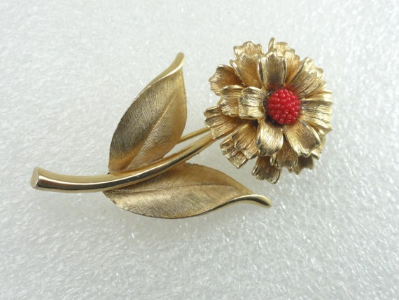 Red Marvella Brooch Tiered Dimensional - image 7