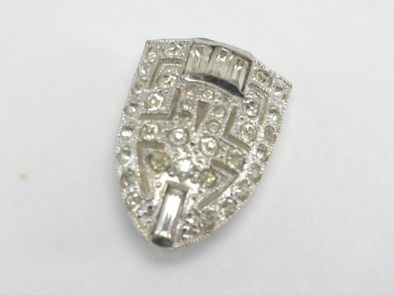 Dress Clip 1930's Art Deco Pat. 1852188 - image 2