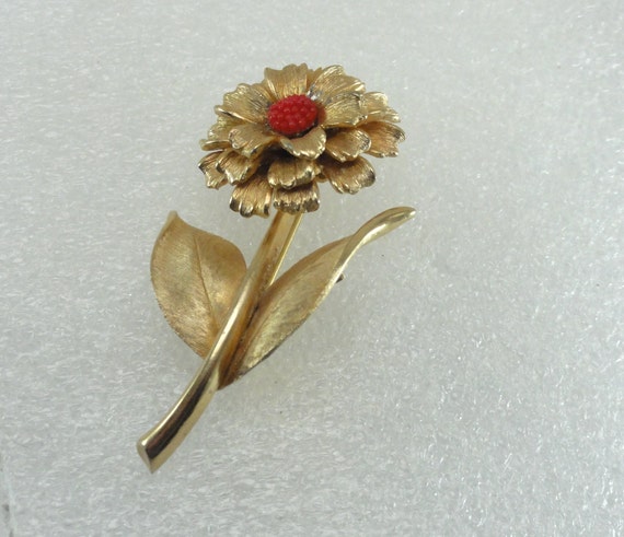 Red Marvella Brooch Tiered Dimensional - image 9